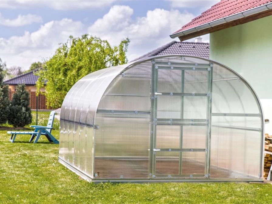 Recenze polykarbonátového skleníku Gardentec Classic
