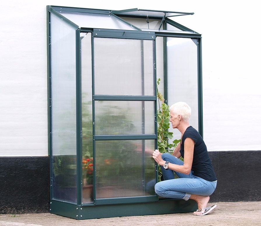 Recenze polykarbonátového skleníku Vitavia IDA 900