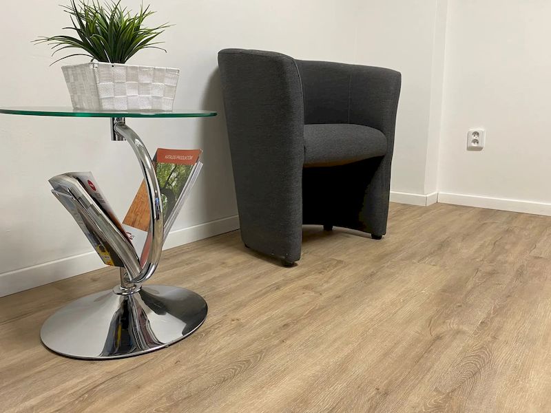 Vinylová podlaha v obývacím pokoji