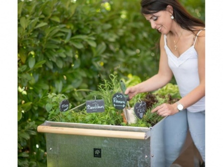 Herstera Garden Swivel 216 l