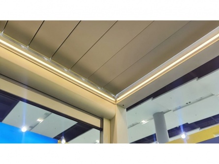 LanitPlast Bioclimatic 33 Premium Plus