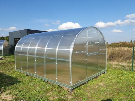 Lucius 3×8 m PC 4 mm