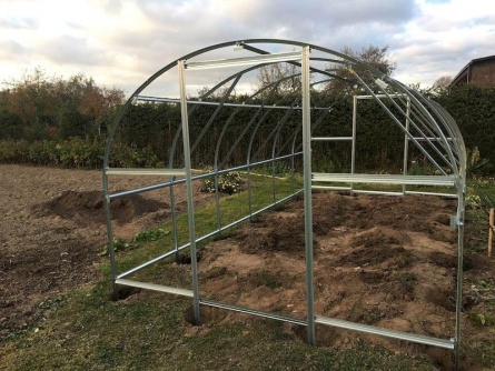 Tiberus 3×8 m PC 6 mm